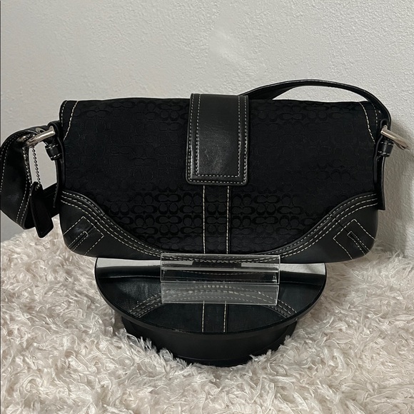 Coach Black Mini Signature 3628 Shoulder Bag - Picture 5 of 16